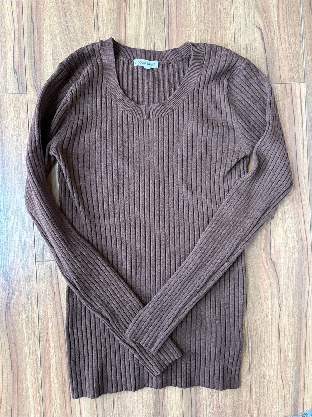Women’s Brown Ribbed Long-Sleeve Sweater